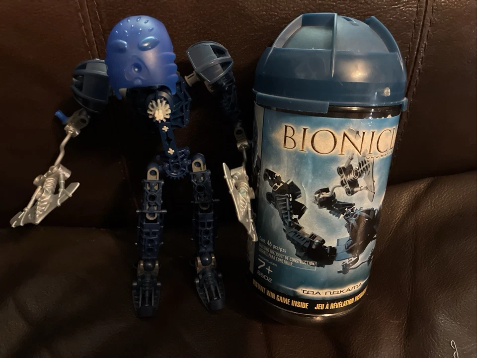 Toa Nakama Lego Bionicle в комплекте с контейнером - Изображение 1 из 3