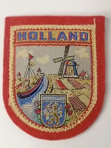 Vintage Holland Coat of Arms Crest Souvenir Red Felt Woven Patch New - Picture 1 of 1