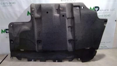 2018-2020 CHRYSLER PACIFICA VOYAGER PANELA TRASEIRA 68227441AB - Imagem 1 de 4