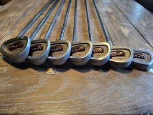 WILSON COUNTER TORQUE MIDSIZE RIGHT HANDED GOLF IRON SET 3-9 IRON STEEL SHAFT - Picture 1 of 6