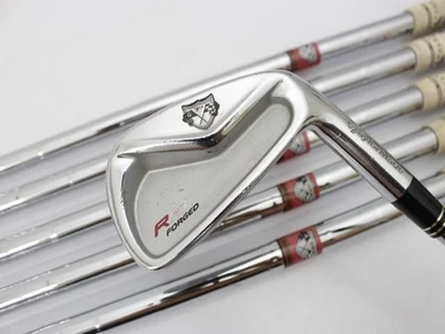 TaylorMade R9 TP FORGED Iron Set 5-9I.P 6peace N.S.PRO 950GH S Used right handed - Image 1 of 4