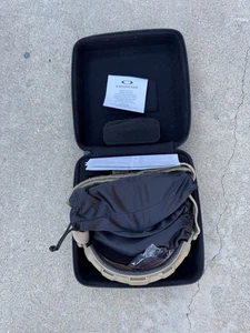 Oakley SI Ballistic M Gestell mit Halo Brille, extra Gläsern und mehr - Bild 1 von 5