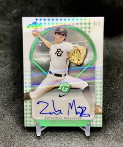 1/1 2018 Leaf NIKE PERFECT GAME Zachary Martinez AUTO 1 of 1 GREEN REFRACTOR RC! - Picture 1 of 12
