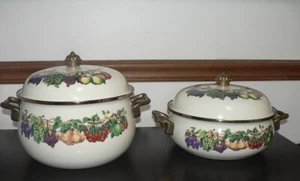 Tabletops Unlimited Kensington Garden Vitroceramic 2 Dutch Oven Pots with Lids - Picture 1 of 6