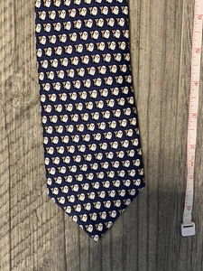 Vineyard Vines Silk Neck Tie Martha's Vineyard Shep Ian Drinking Ghost NWT - Picture 1 of 6