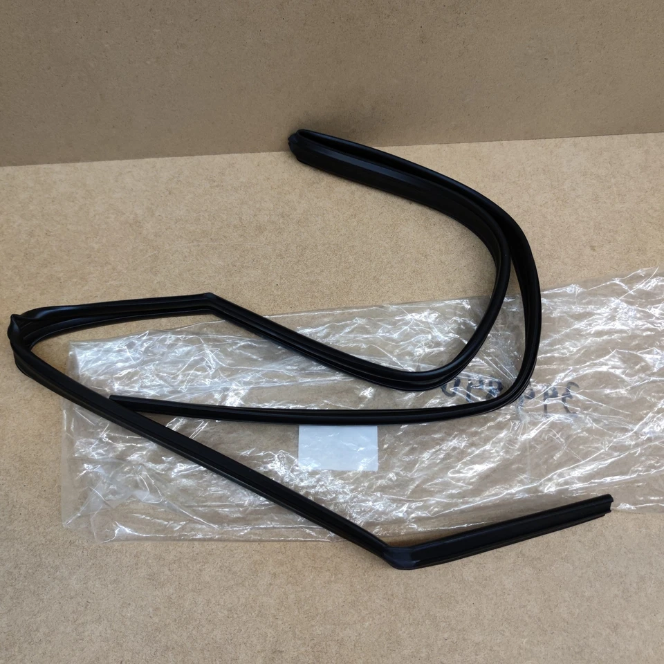 TOYOTA Land Cruiser Lauf Dichtung Führung Fenster Fahrertür Beifahrertür NEU - Изображение 1 из 1