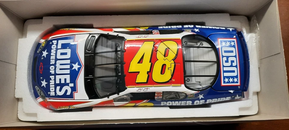 CHEVROLET Montecarlo Lowe's NASCAR - Action 1/18 - Immagine 1 di 4