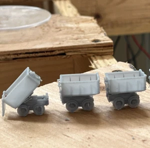 HO Scale Mining Carts - Picture 1 of 3