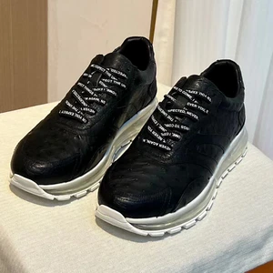 Zapatos deportivos negros básicos de cuero de avestruz para hombre color negro - Imagen 1 de 8