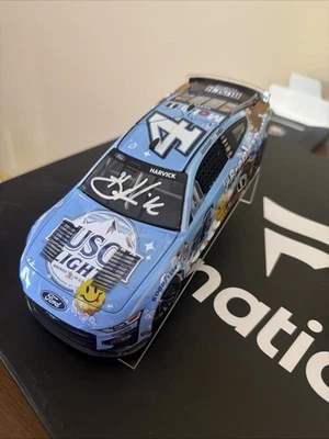 NASCAR 2023 KEVIN HARVICK #4 BUSCH LIGHT BUSCH DIRT CAR 1/24 DIECAST Foto 1 de 2