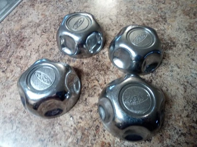 1993-2008 FORD RANGER EXPLORER WHEEL CENTER CAP CHROME HUB F67A-1A096-GA OEM - Image 1 of 4