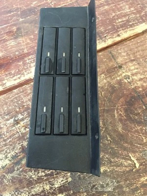 94 95 96 97 98 Mercedes-Benz C36 AMG Soporte Cassette 202 680 00 79 Foto 1 de 4