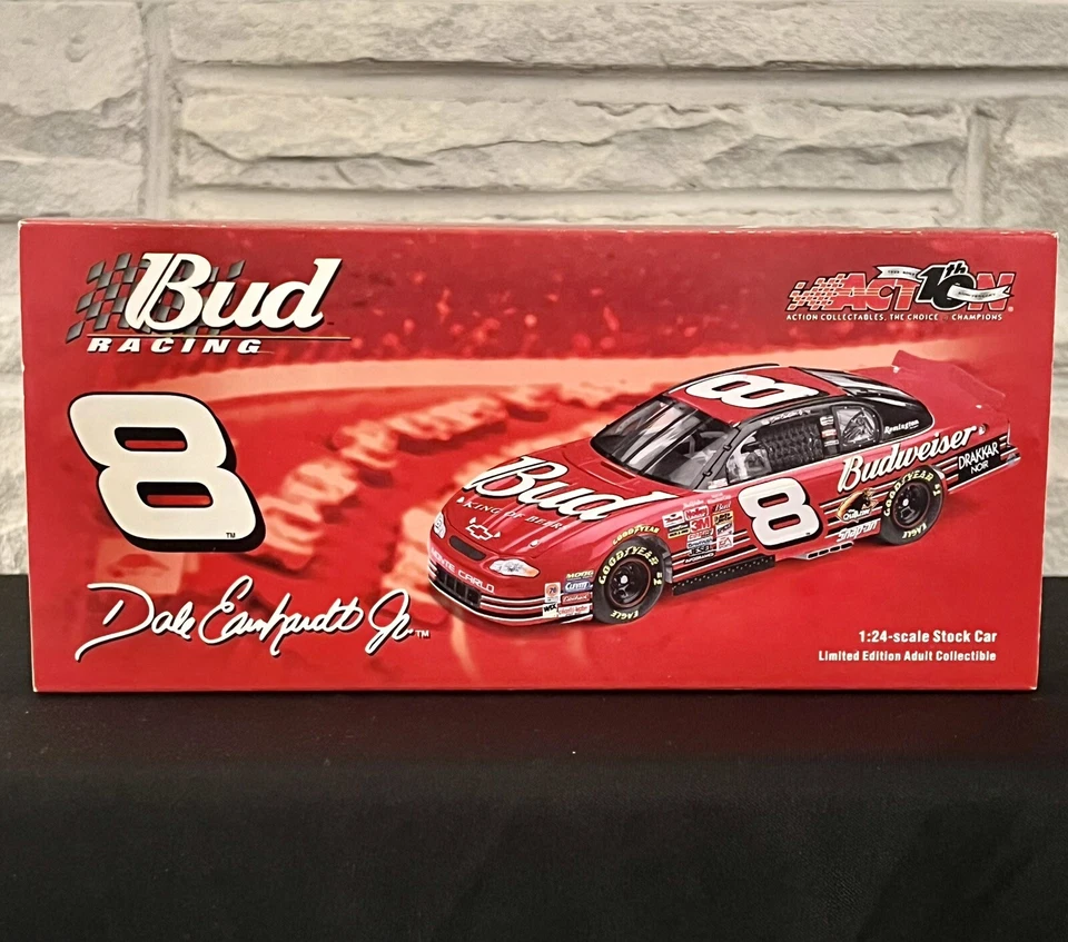Action Dale Earnhardt Jr. #8 Budweiser 2002 Monte Carlo 1:24 Diecast Car #102276 Foto 1 de 4