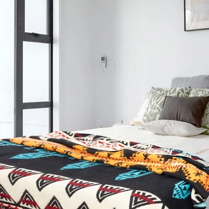 EXTRA LARGE THICK SOFT & WARM ALPACA WOOL BLANKET 90x79" AZTEC CROSS PATTERN - Picture 1 of 12
