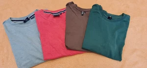 4 T-Shirts  2 von Superdry und 2 von Pices - Bild 1 von 7