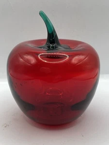 VTG~ 2000 Richard Blenko Signed Art Glass Red Apple Green Stem Paperweight Decor - Picture 1 of 9
