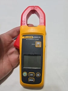 Módulo de abrazadera de corriente alterna inalámbrico Fluke A3000 FC nuevo sin caja - Imagen 1 de 8