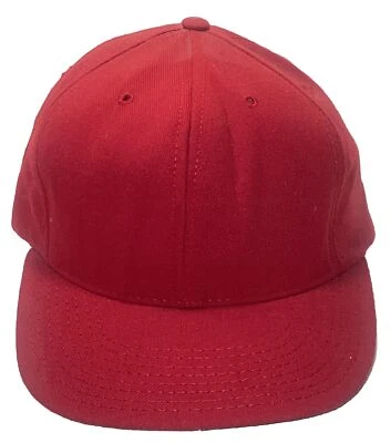 Gorra de béisbol vintage en blanco roja hecha en EE. UU. ajustada 7-1/8 Reynolds Foto 1 de 4