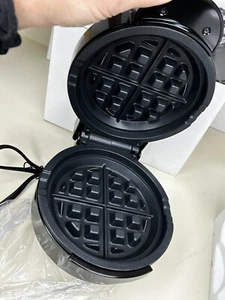 Curtis Stone Stuffed Waffle Maker Iron Black With Recipe Book New Opened Box - Picture 1 of 7