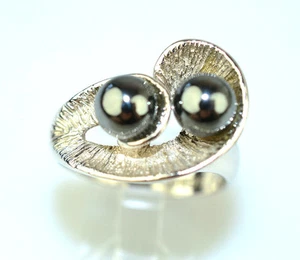 VTG MODERNIST STERLING SILVER 3-D SCULPTURAL HEMATITE RING SIGNED JP SIZE 7.75 - Picture 1 of 4
