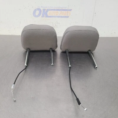 21 2021 TOYOTA SIENNA LE REAR THIRD ROW HEADREST SET GRAY CLOTH - Image 1 of 4