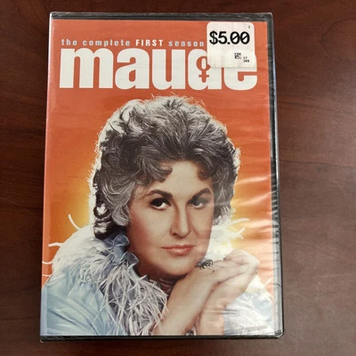 MAUDE The COMPLETE FIRST SEASON 22 Episodes Bea Arthur Adrienne Barbeau SEALED Foto 1 de 3