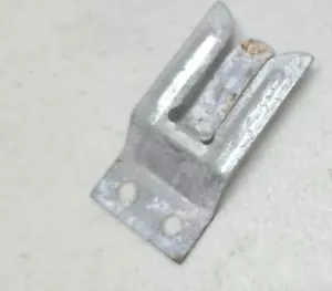 CB Metallclip zur Befestigung des Mikrofons -- - Bild 1 von 2