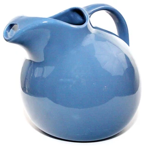 Hall Pottery Pitcher 633 Blue Ball Medium Blue 72 oz Large MCM Vintage Retro - Picture 1 of 5
