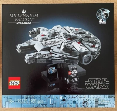 LEGO Star Wars Millennium Falcon 75375 Building Kit 921 pcs - Image 1 of 2