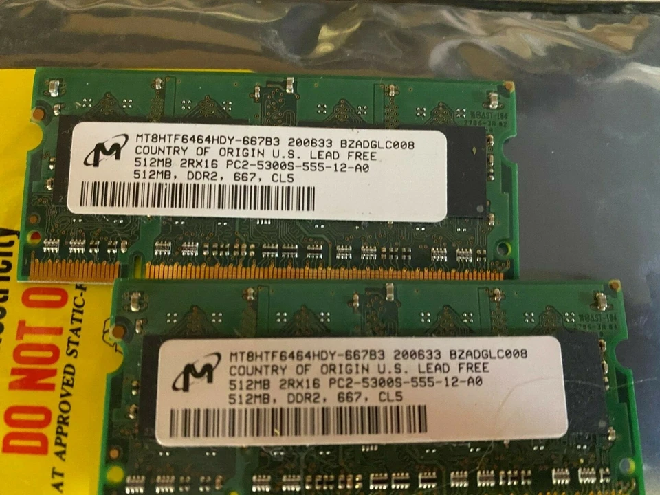 Micron 1GB 2x512MB PC2-4200S DDR2 RAM Laptop Memory Module MT8HTF6464HDY-53EB3 - Image 1 of 2
