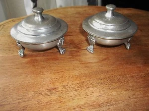 PAIR OF OLD JAMES YATES PEWTER SMALL DISHES WITH LIDS LION ? PAW FEET - Picture 1 of 5