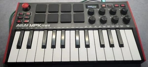 AKAI Professional MPK Mini MK3 – 25-Tasten USB MIDI Keyboard Controller - Bild 1 von 6