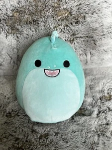 Peluche Squishmallows Essy The Eel 7,5” verde azulado con etiquetas - Imagen 1 de 5