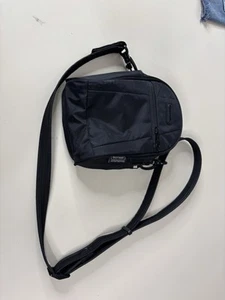 Pacsafe Black Crossbody Bag Exomesh Travel Purse Anti-Theft RFID Safe Airport - Picture 1 of 12