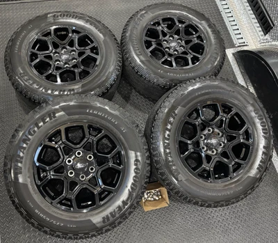 Ford F-150 Lariat Black 18" OEM 2024 Wheels Tires Rims Platinum Limited XLT TPMS - Image 1 of 4