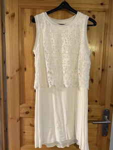 Spitzenkleid - Bild 1 von 1