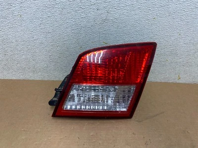 Luz interior para pasajero derecho Infiniti i35 2002-2004 luz trasera lateral derecha OEM O9685 Foto 1 de 4