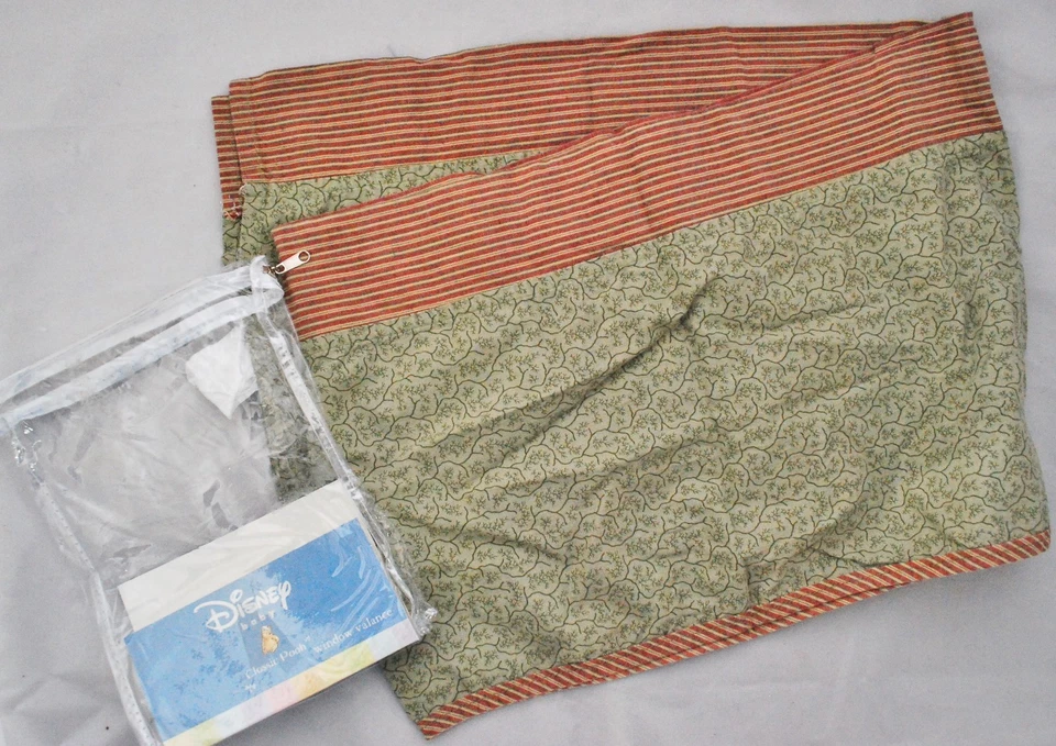 Winnie the Pooh Ventana Valence Panel Niño *PARCHE VINTAGE* Colección Clásica Foto 1 de 4