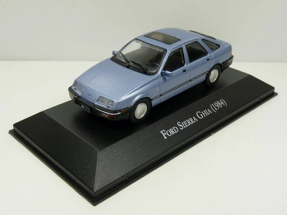 1984 Ford Sierra Ghia - Blu Metallico - Modello Auto Diecast 1/43 Altaya - Immagine 1 di 4
