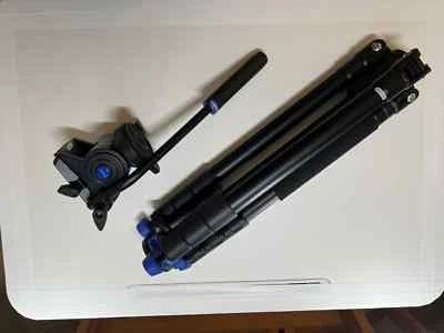 Benro Aero 4 Video Travel Angel Tripod (A2883FS4) -Pristine Condition Never Used - Image 1 of 4