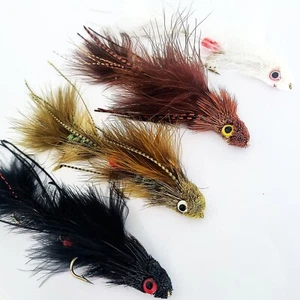 Mosca de pesca articulada Circo cacahuete 110 mm - blanca, marrón, oliva o negra - Imagen 1 de 11