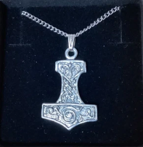 Viking Thors Hammer Silver Pewter Pendant On A Chain (P) - Picture 1 of 3