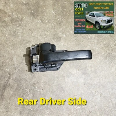 *MANIJA DE PUERTA INTERIOR TRASERA IZQUIERDA* para Toyota Tundra SR5 2007-2009 OEM * Foto 1 de 2