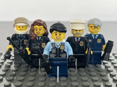 🔥 LEGO Police Officer Minifigure - Lot Of 5 - With Accessories Shown *PLZ READ* - Image 1 of 4