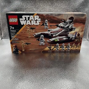 LEGO Star Wars: Republic Fighter Tank (75342) - Picture 1 of 6