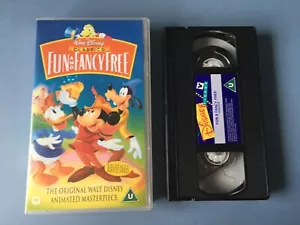 WALT DISNEY, FUN AND FANCY FREE, VHS VIDEO - Imagen 1 de 3