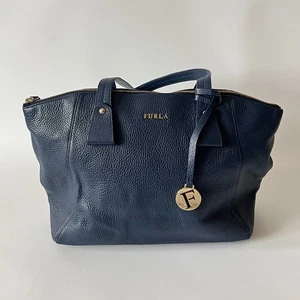 Furla Tasche dunkelblau Leder groß Echtleder Schultertasche Reißverschluss oben - Bild 1 von 6