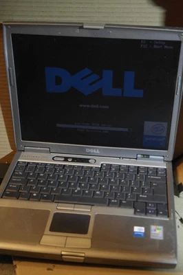 Dell Latitude D610 Pentium M 750 512 MB Laptop LP11L Used Working - Image 1 of 4