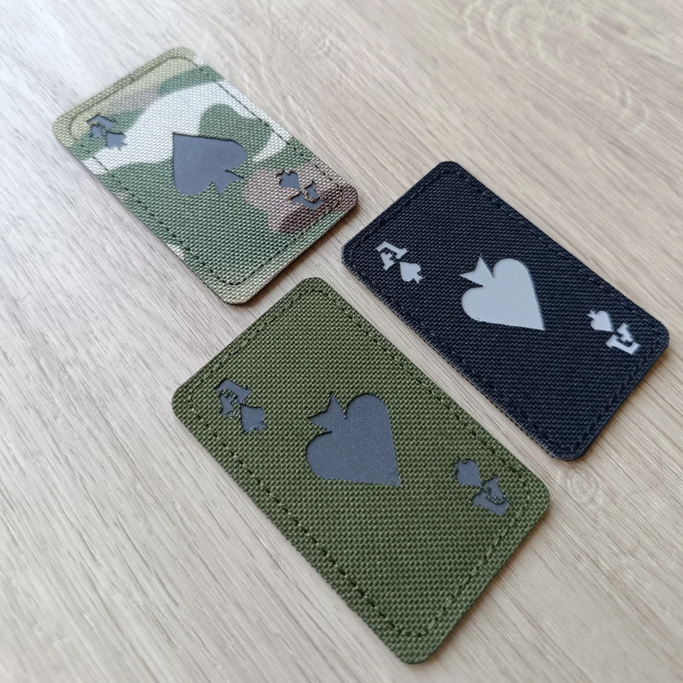 PATCHIFYR Ass Karte | Patch Klett Aufnäher| schwarz, Camo, grün | Moral Motivation Glück