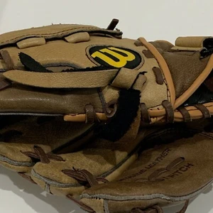 Wilson A0442 11" Softball Fastpitch Handschuh LH Spieler (geht auf die rechte Hand) - Bild 1 von 12